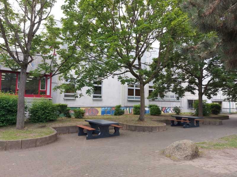 Solgrabenschule aus Bad Neuheim